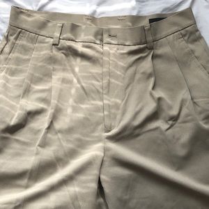 Claiborne tan shorts
